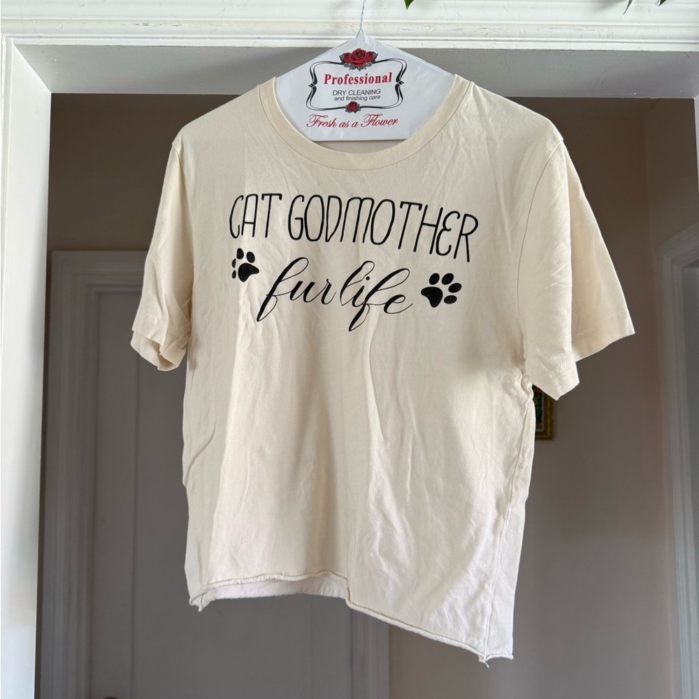 Cat godmother fur life cropped T-shirt size small - medium